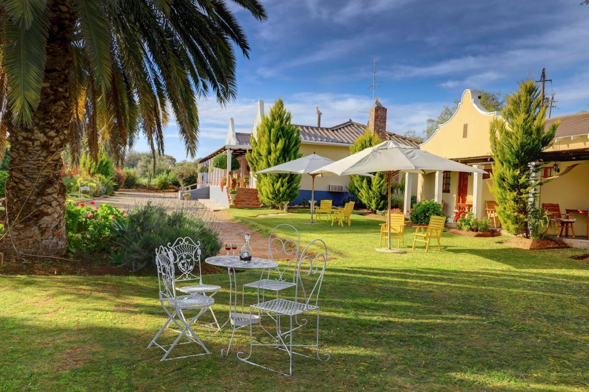Thylitshia Villa Country Guest House Oudtshoorn Esterno foto